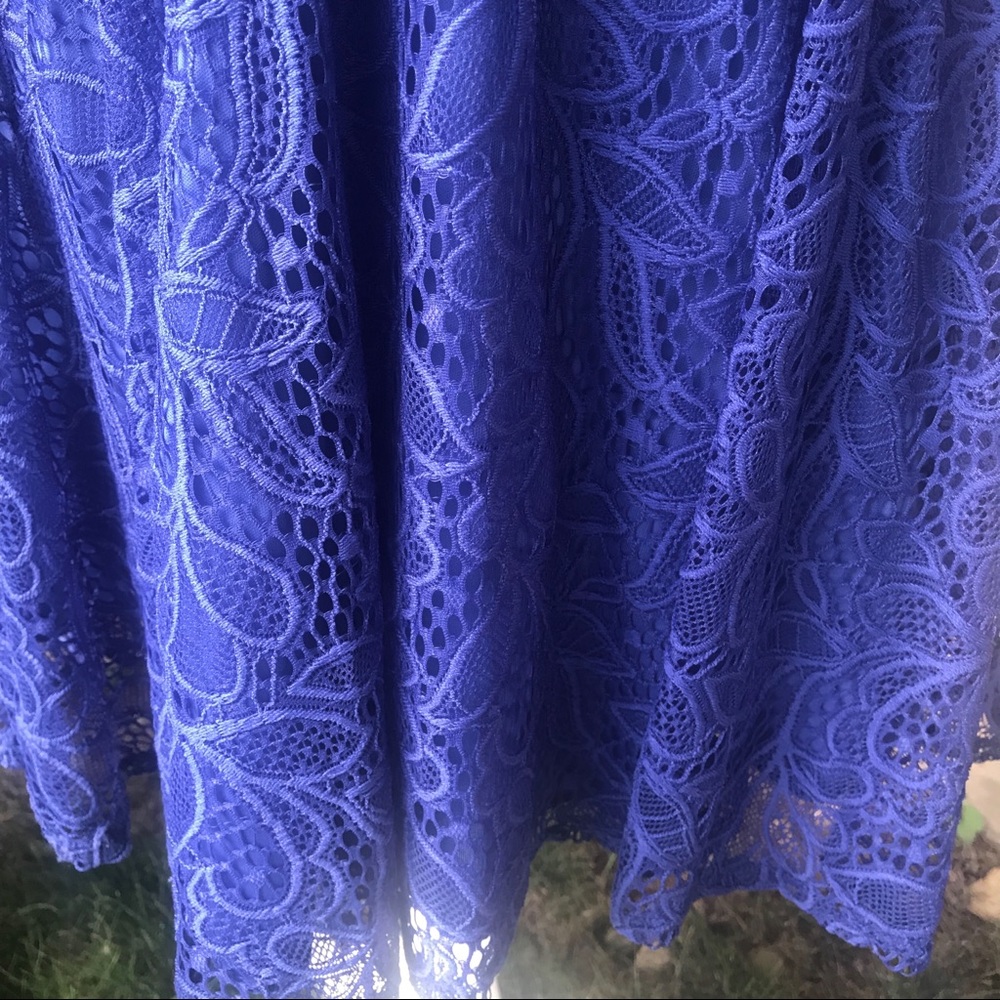 FE Forever Lace Dress - Picture 6 of 8